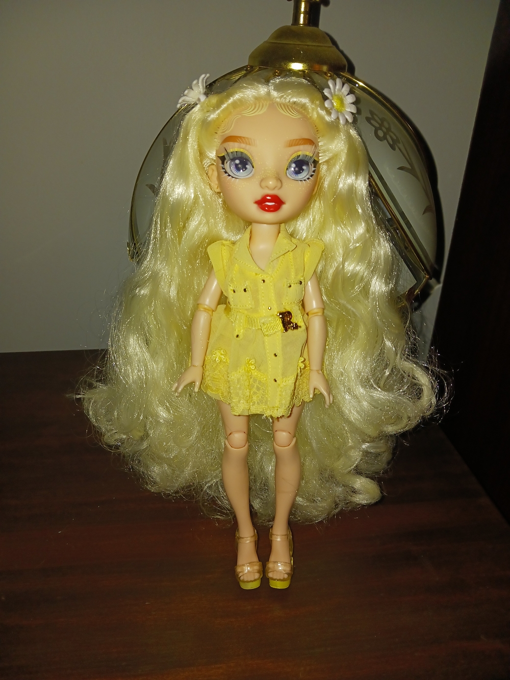 Rainbow High Delilah Fields Doll